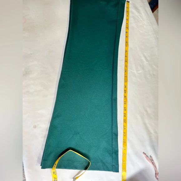 SOCIALITE Teal green scalloped neckline sleeveless jumpsuit size M. - Picture 14 of 14